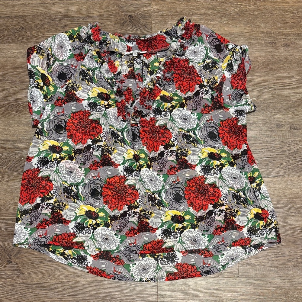 women’s floral blouse